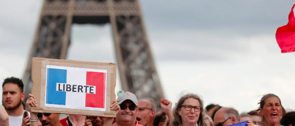 Los franceses volvieron a marchar contra el pasaporte sanitario