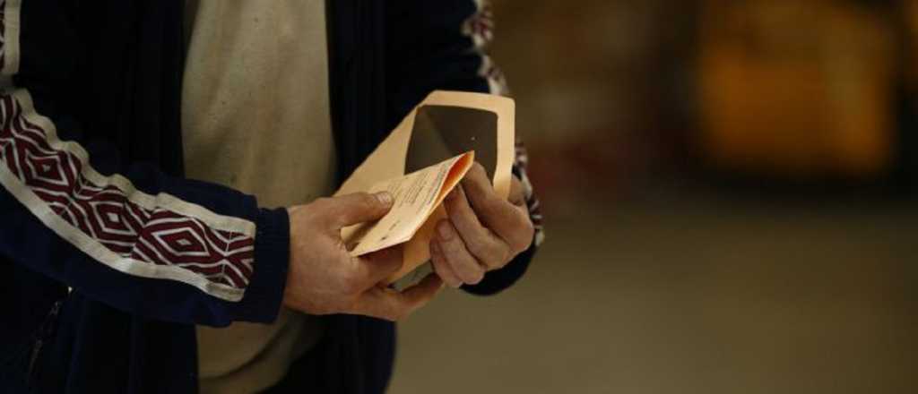 &iquest;C&oacute;mo cerrar el sobre con el voto en estas elecciones?