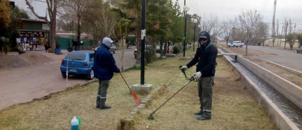 San Mart&iacute;n reacondiciona espacios verdes en Tres Porte&ntilde;as