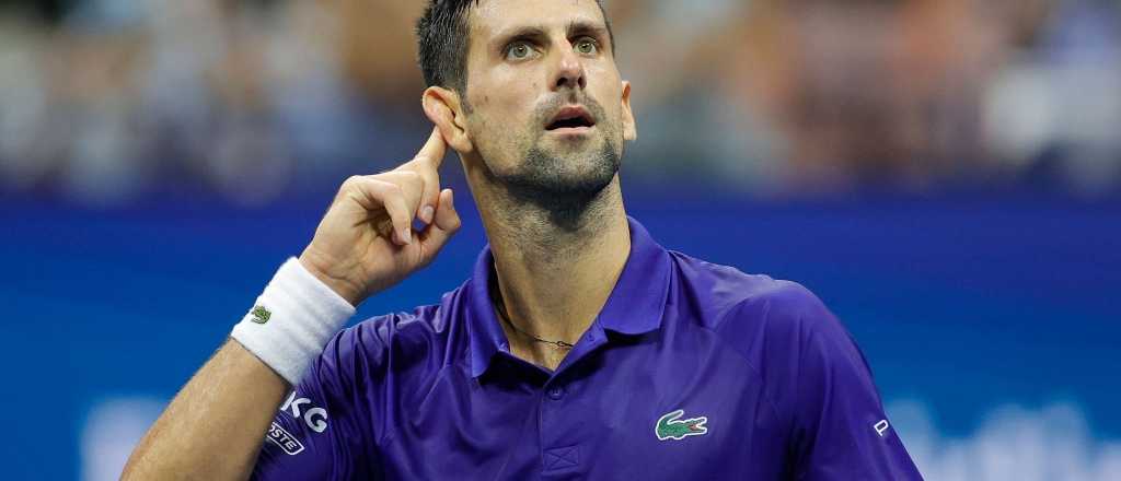 Djokovic está loco: perdió el primer set y después hizo de las suyas