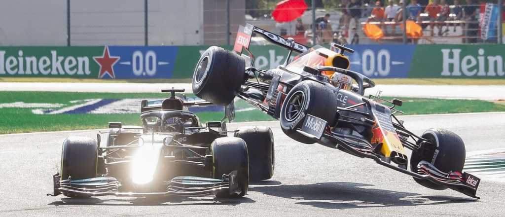 Video: choque y escándalo entre Hamilton y Verstappen