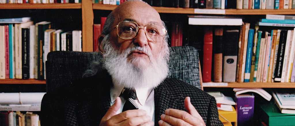 Paulo Freire, a 100 a&ntilde;os de su nacimiento: qui&eacute;n fue y cu&aacute;l es su legado