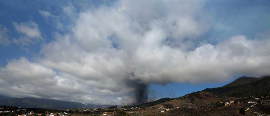 Imágenes impresionantes de la erupción del Volcán en Canarias