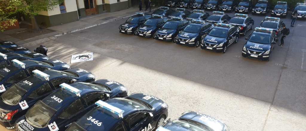 Mendoza compró 60 móviles de policía por $317 millones