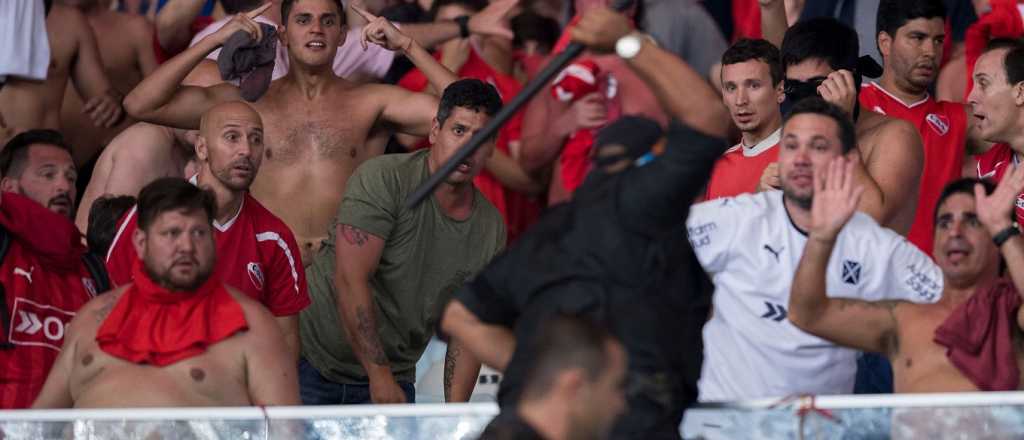 Arietto acusó a Aníbal Fernández de ser el "jefe de los barrabravas"