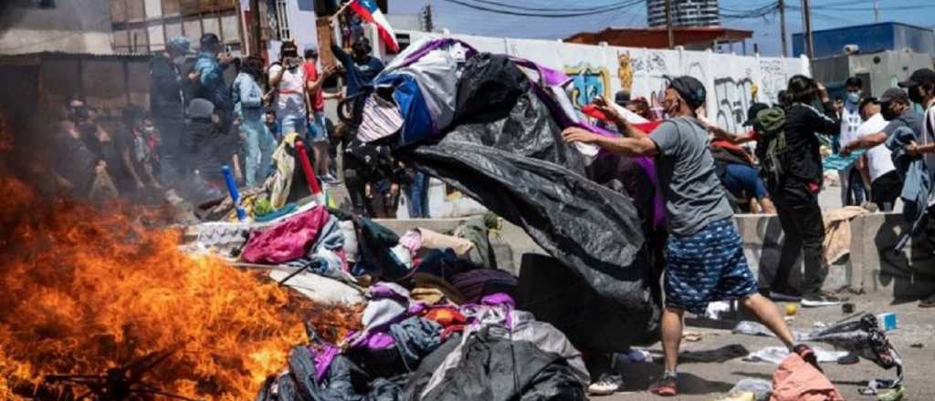 Venezolanos desalojados en Chile: "Nos sentimos humillados"