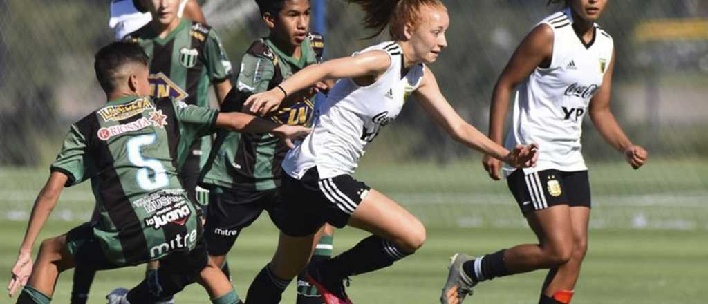 La AFA podría aprobar la categoría de fútbol mixto