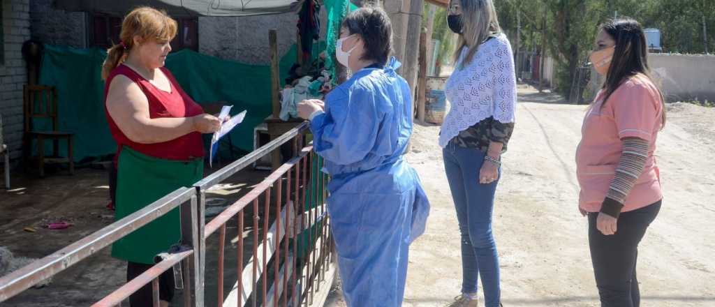 Continúa el operativo de vacunación por los barrios lasherinos