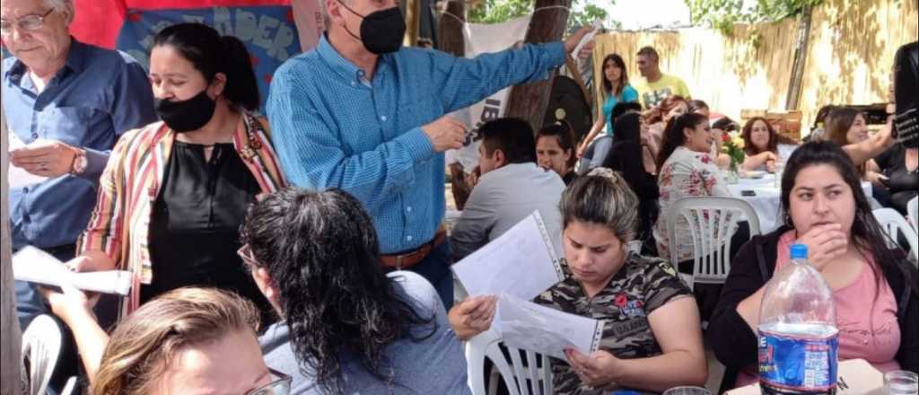 Rufeil se reuni&oacute; con representantes de 30 merenderos de Palmira