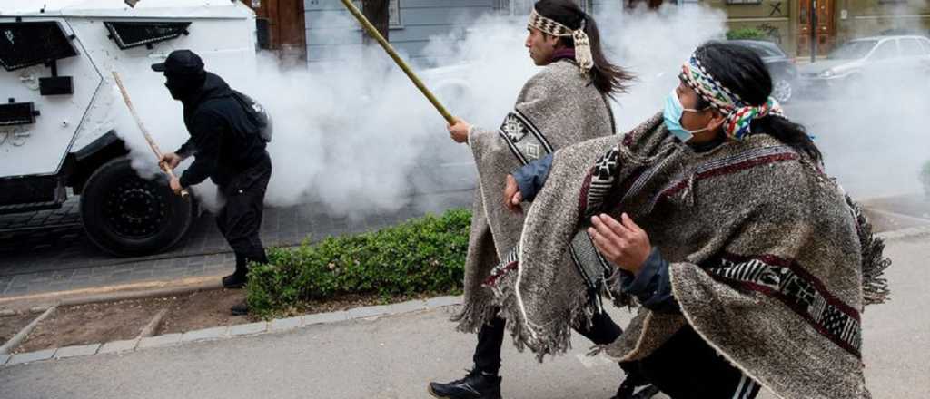 Mapuches atacan una de las regiones militarizadas por Piñera