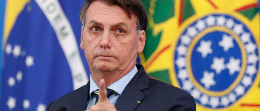 Bolsonaro le propondrá la "solución Malvinas" a Zelenski