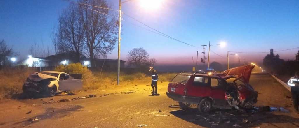 Accidente fatal en San Carlos: dos j&oacute;venes murieron en un choque frontal