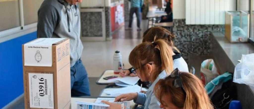 Pago a autoridades de mesa: cuánto van a cobrar extra