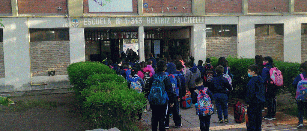 Por el abuso en la escuela Falcitelli, renovaron a todos los celadores 
