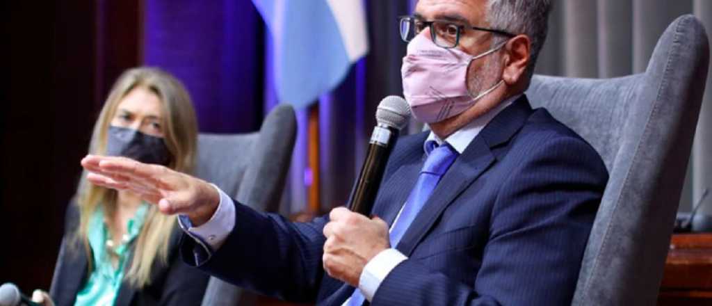 Feletti dijo que 2 cadenas de s&uacute;per complican el freno a los precios