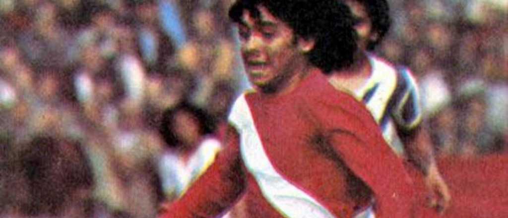 Fotos in&eacute;ditas y emotivas a 45 a&ntilde;os del debut de Maradona