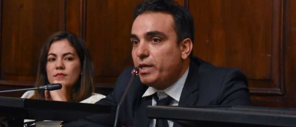 Palos en la rueda: "La mentira del dialogo del PJ"