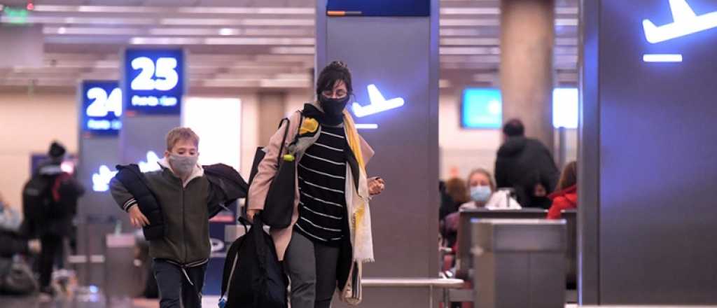 El Gobierno confirm&oacute; que elabora un tipo de cambio diferente para turistas