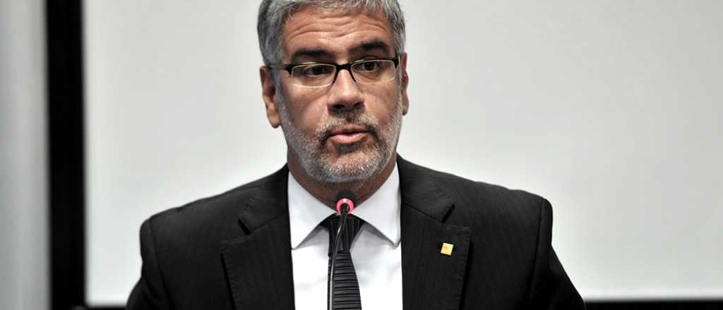 El gobierno sale a combatir la inflación ajustando a los almaceneros