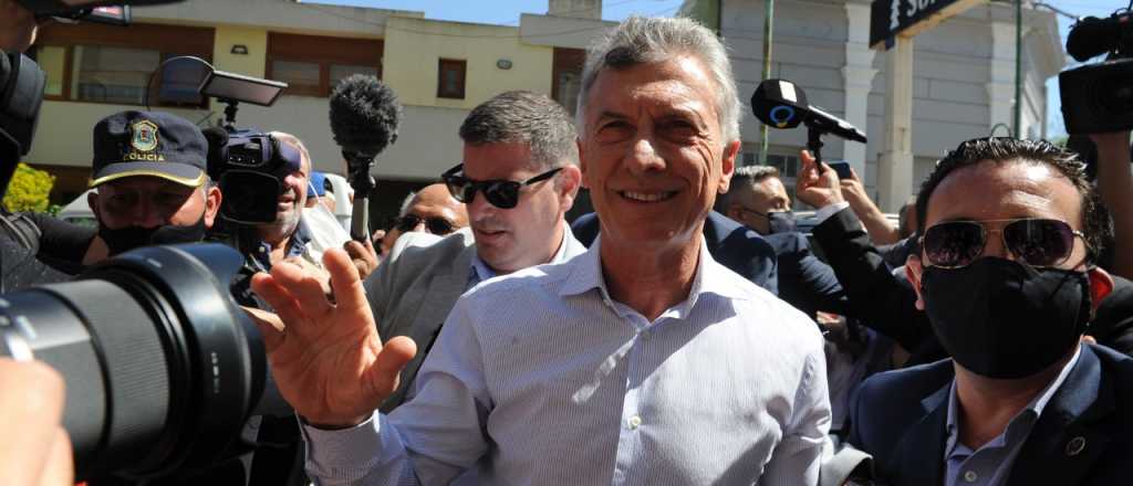 Macri pidió salir del país y una querellante por espionaje lo rechaza