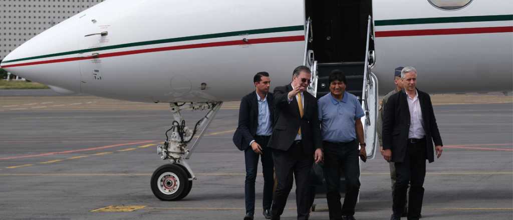 Evo Morales arribó a la Argentina en un avión de Venezuela