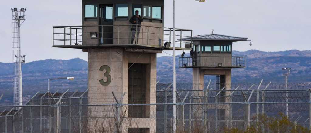Dos penitenciarios han sido tomados como rehenes en Almafuerte
