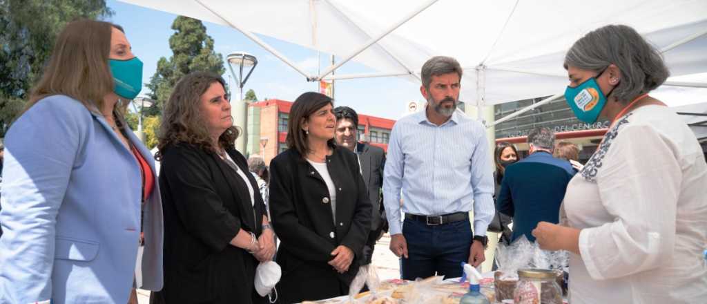 Juri y Vicario juntas en el Foro de Identidad Gastron&oacute;mica