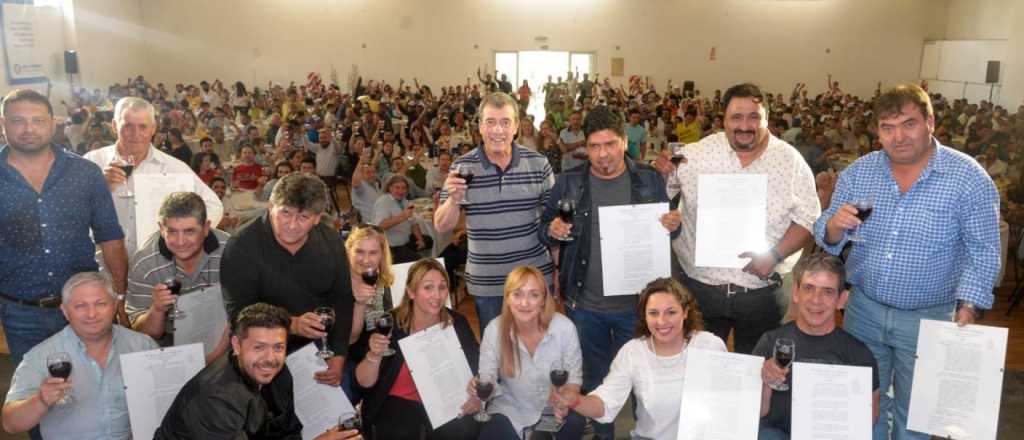 El PJ de Mendoza cerró su campaña con mil productores rurales    