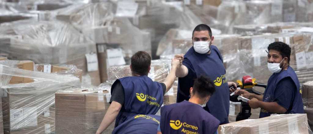 Comenzó la distribución de 100 mil urnas en todo el país