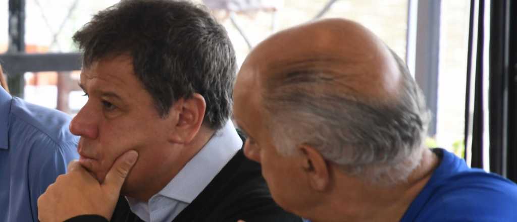 Manes dijo que se necesita un acuerdo pol&iacute;tico pero desconf&iacute;a del Gobierno