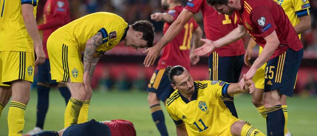 Video: Zlatan agredió a un rival en una jugada muy lejos del Fair Play
