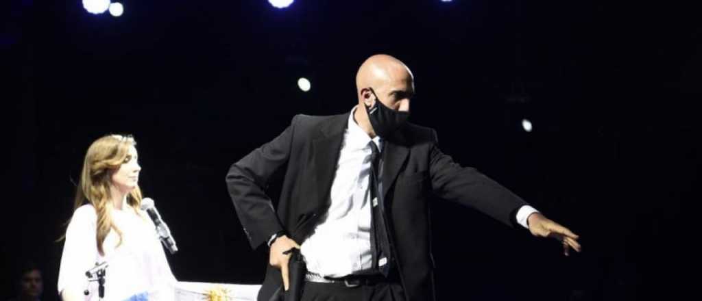 Para Milei, "si los honestos portasen armas habr&iacute;a menos delincuencia"