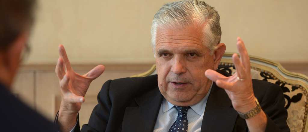 L&oacute;pez Murphy en Mendoza y la eterna pregunta sobre el d&oacute;lar