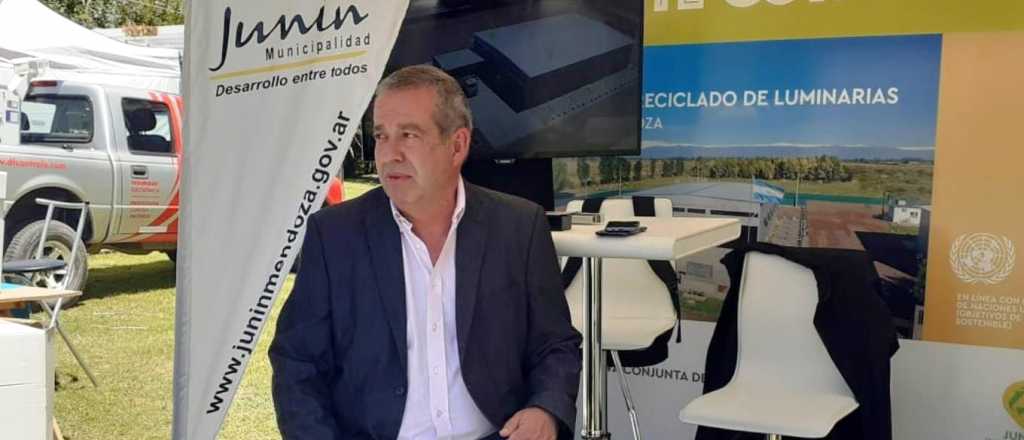 Por qu&eacute; Jun&iacute;n sale a vender al pa&iacute;s sus luminarias recicladas LED 