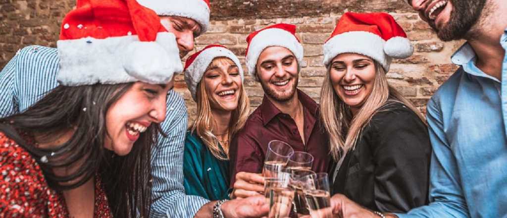 ¿Cómo hacer para que las copas estén relucientes en Navidad?
