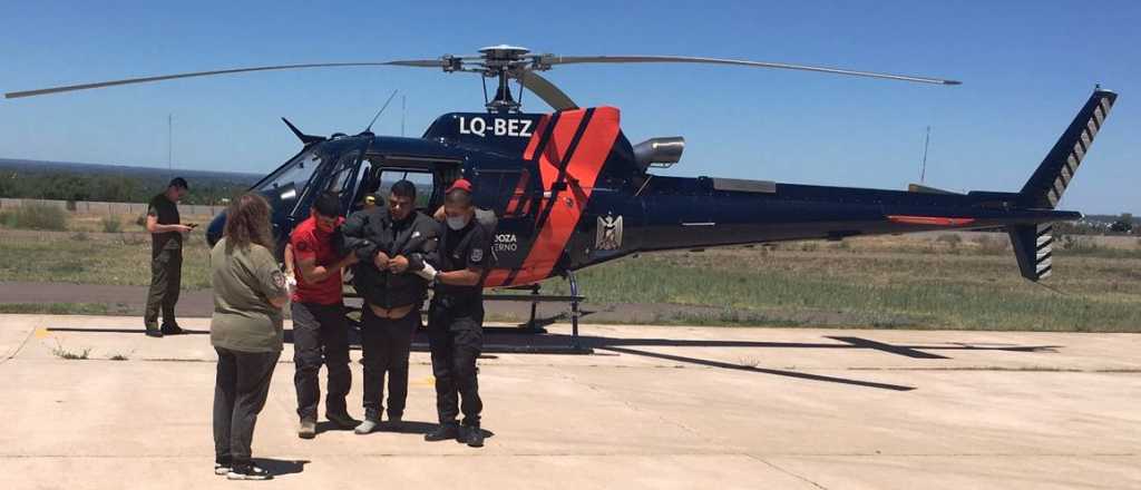 Rescatan a un andinista que cayó al vacío en Mendoza mientras escalaba