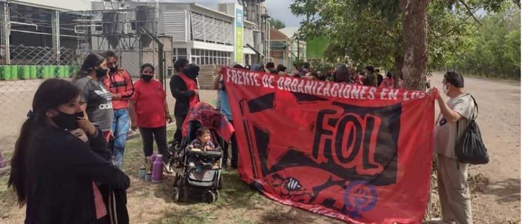 Piqueteros exigieron cajas navide&ntilde;as en una empresa de General Alvear 