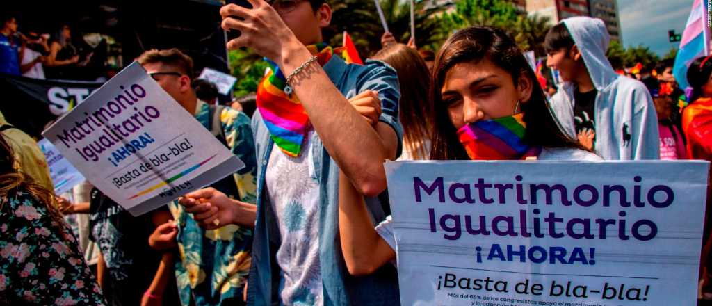 Chile aprobó el matrimonio igualitario 