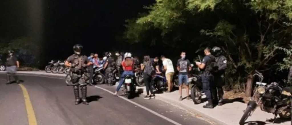 Corr&iacute;a picadas, un polic&iacute;a lo fren&oacute; de un palazo y ahora quiere indemnizaci&oacute;n