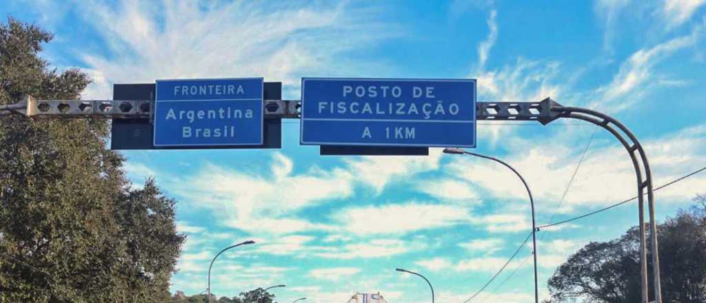 Papel&oacute;n de Scioli: contradicci&oacute;n en la apertura de fronteras de Brasil