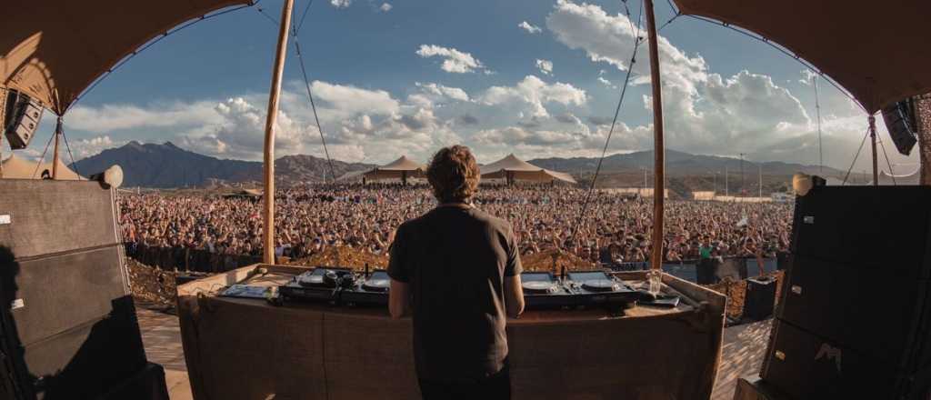 M&aacute;s de 5.000 personas en el primer show de Cattaneo en Mendoza