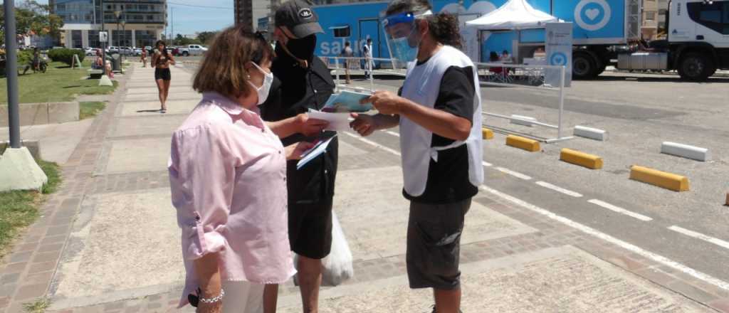 Kicillof anunció que los turistas tendrán vacunación libre en la Costa