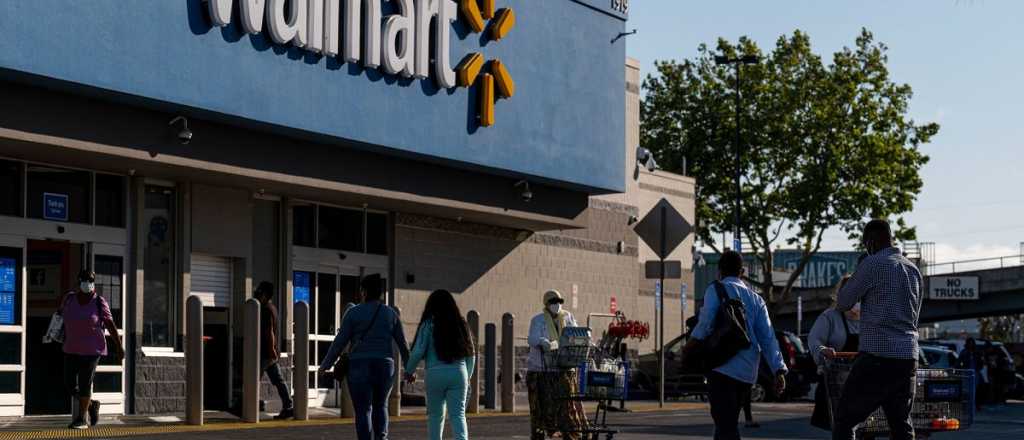 California demanda a Walmart por contaminación con residuos tóxicos