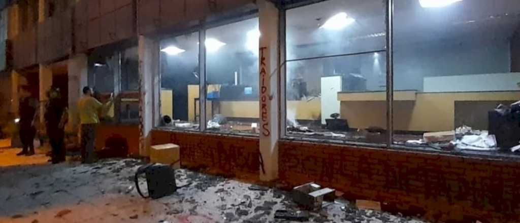 El Gobierno Nacional repudió el incendio al diario El Chubut