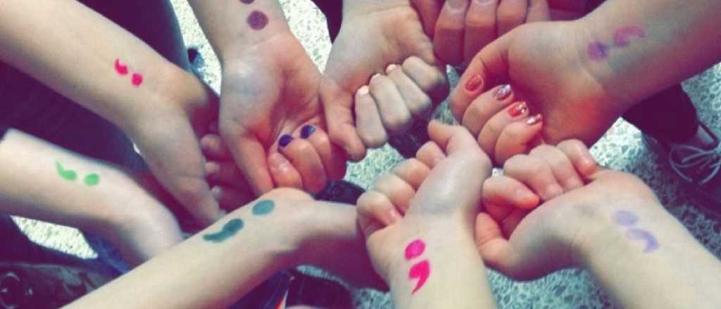 &iquest;Por qu&eacute; tantas personas se tatuan el ; punto y coma?