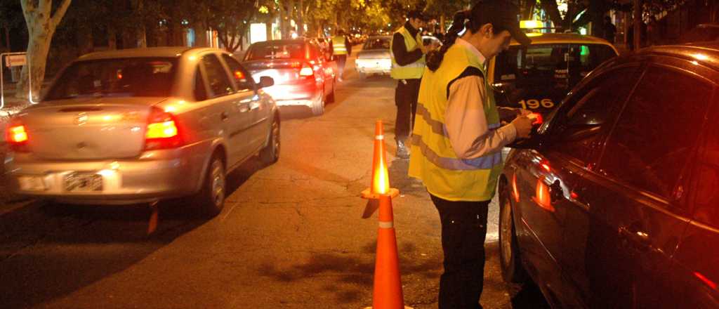 Guaymallén: esperaron terminar de cenar para robar una rotisería