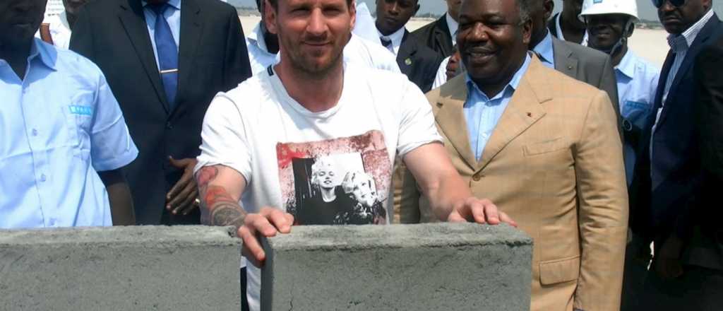 Insólito robo de un recuerdo de Messi en Gabón