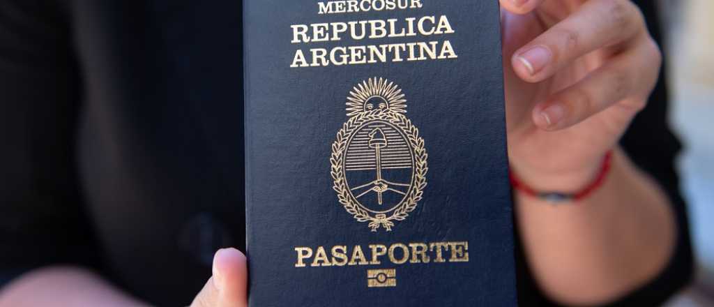 El insólito motivo por el que no están expidiendo el pasaporte express