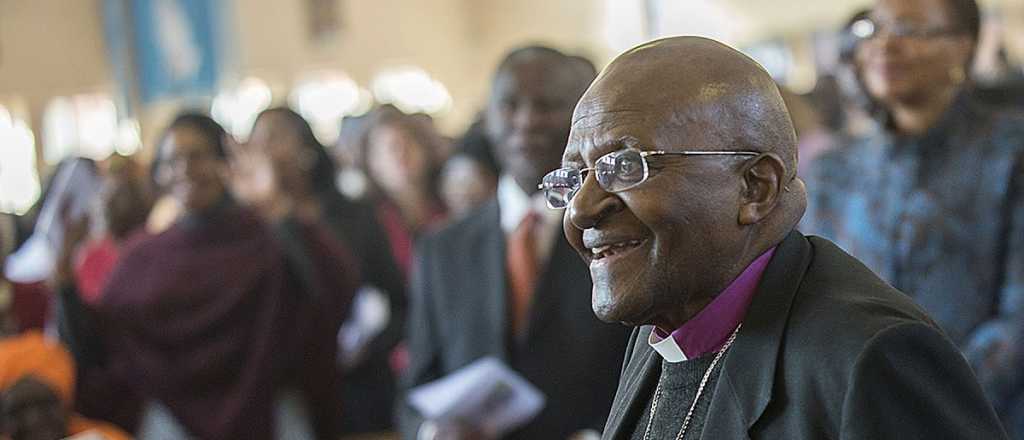 Murió Desmond Tutu, activista contra el apartheid y amigo de Mandela