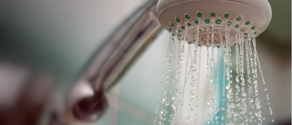 C&oacute;mo tener m&aacute;s presi&oacute;n en la ducha del ba&ntilde;o